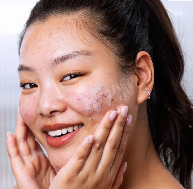 SVR SEBIACLEAR Foaming Gel Cleanser (spot, blemish, oily-prone skin) - Travel Size (55ml)